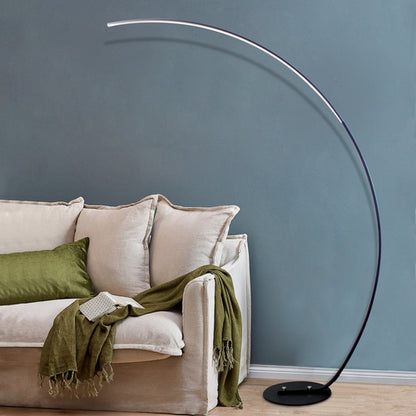 Lampa podłogowa LED RGBW Curve z pilotem, 21 W